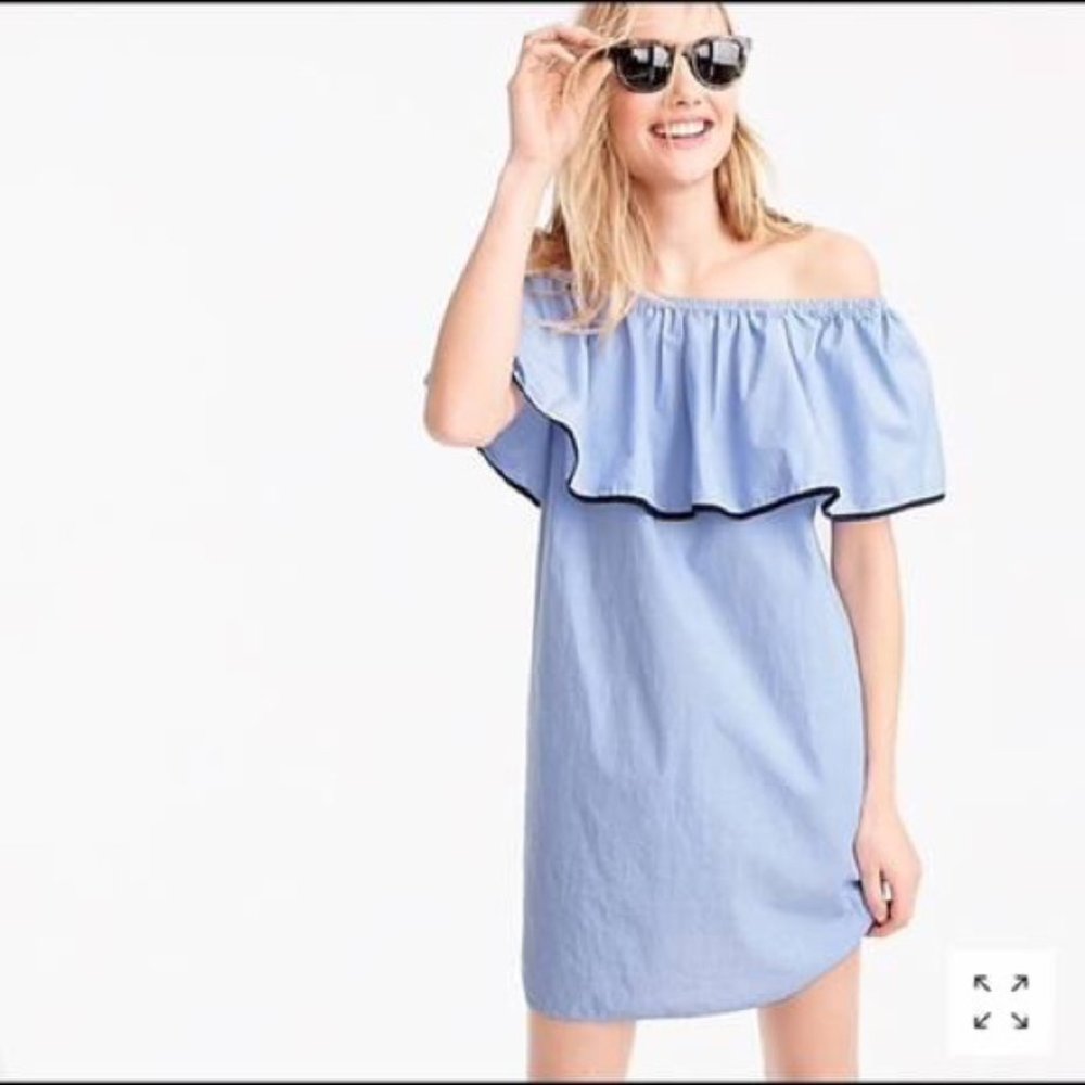 ❗️⬇️Off the shoulder dress Striped button down